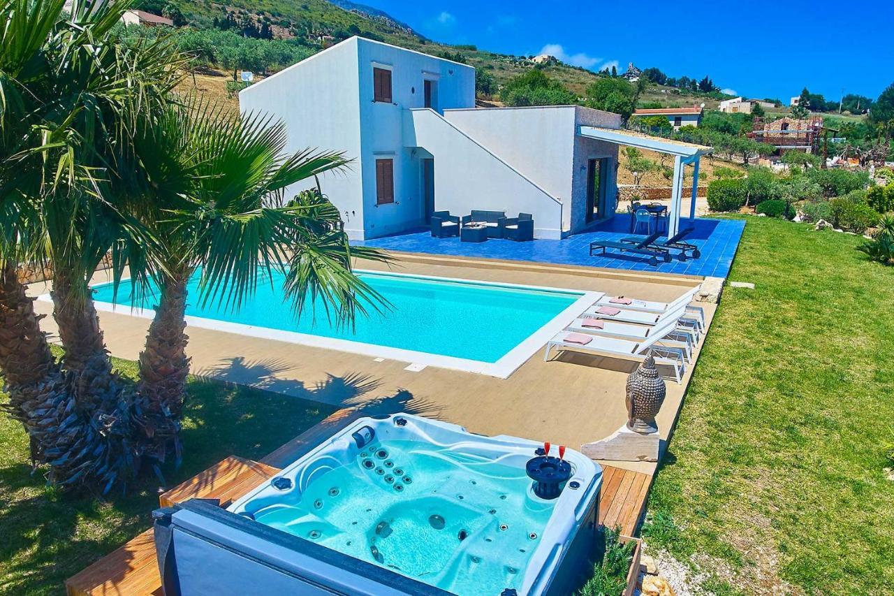 סקופלו Villa Ananda מראה חיצוני תמונה