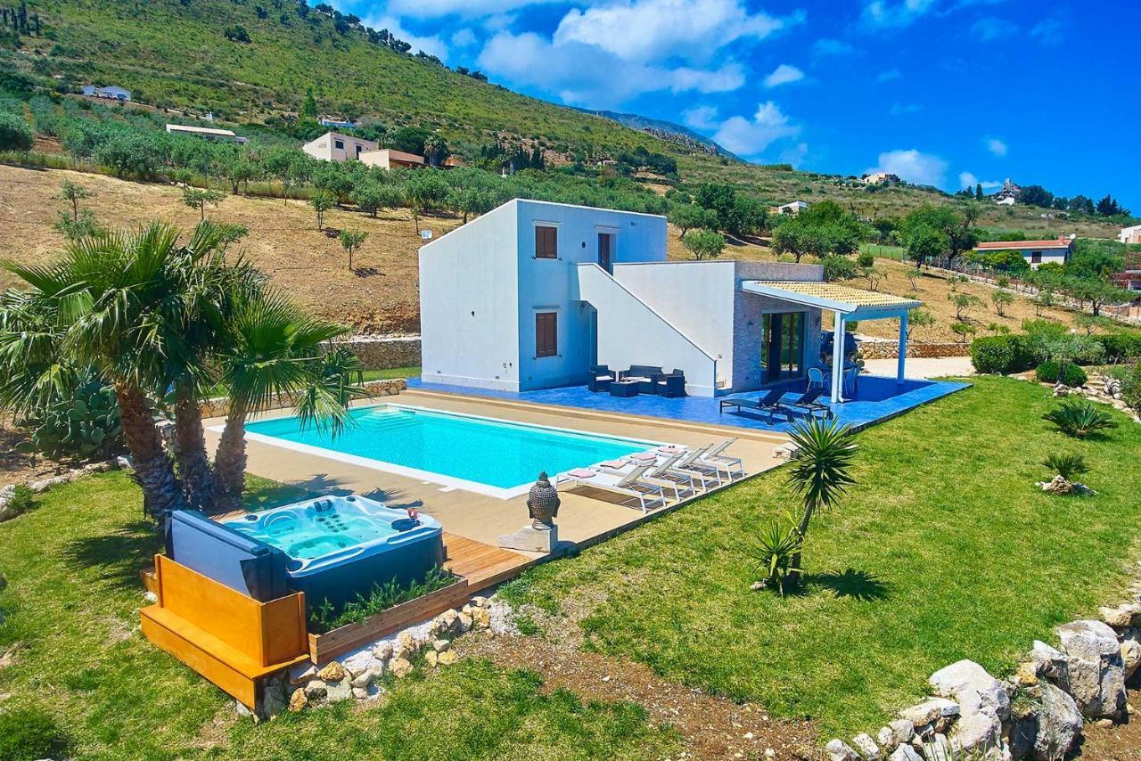 סקופלו Villa Ananda מראה חיצוני תמונה
