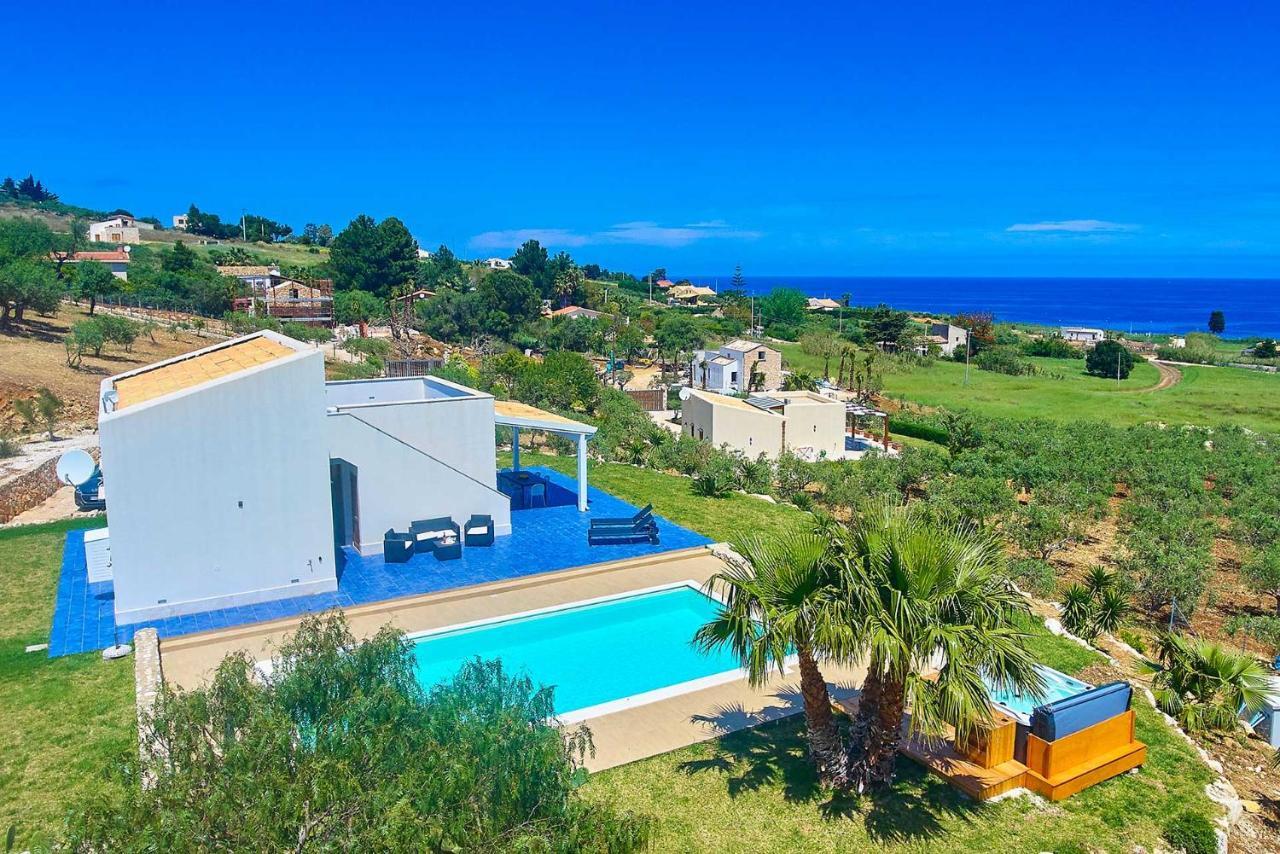 סקופלו Villa Ananda מראה חיצוני תמונה