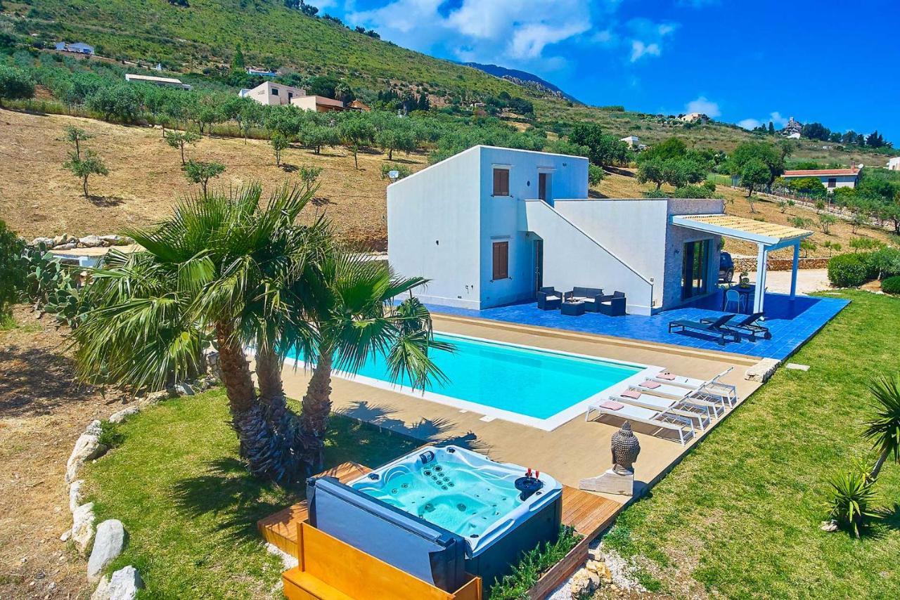 סקופלו Villa Ananda מראה חיצוני תמונה